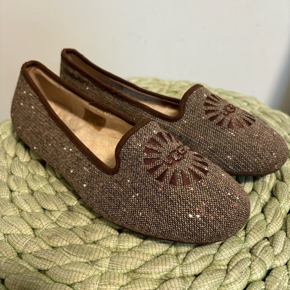 UGG Alloway Brown Tweed Sherpa Lined Slip on Slipper Flat Loafers NWOT - Picture 1 of 9